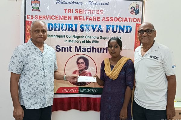 Vice President, Brig. D S C Varma, presented the cheque of Rs.10,000/- to Miss Rajani